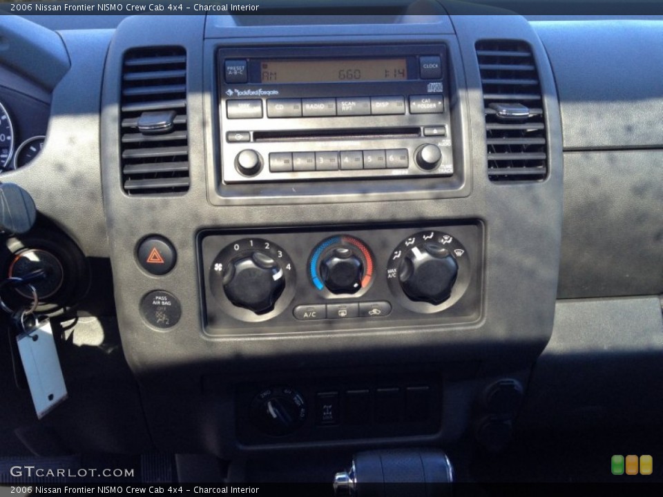 Charcoal Interior Controls for the 2006 Nissan Frontier NISMO Crew Cab 4x4 #77938762