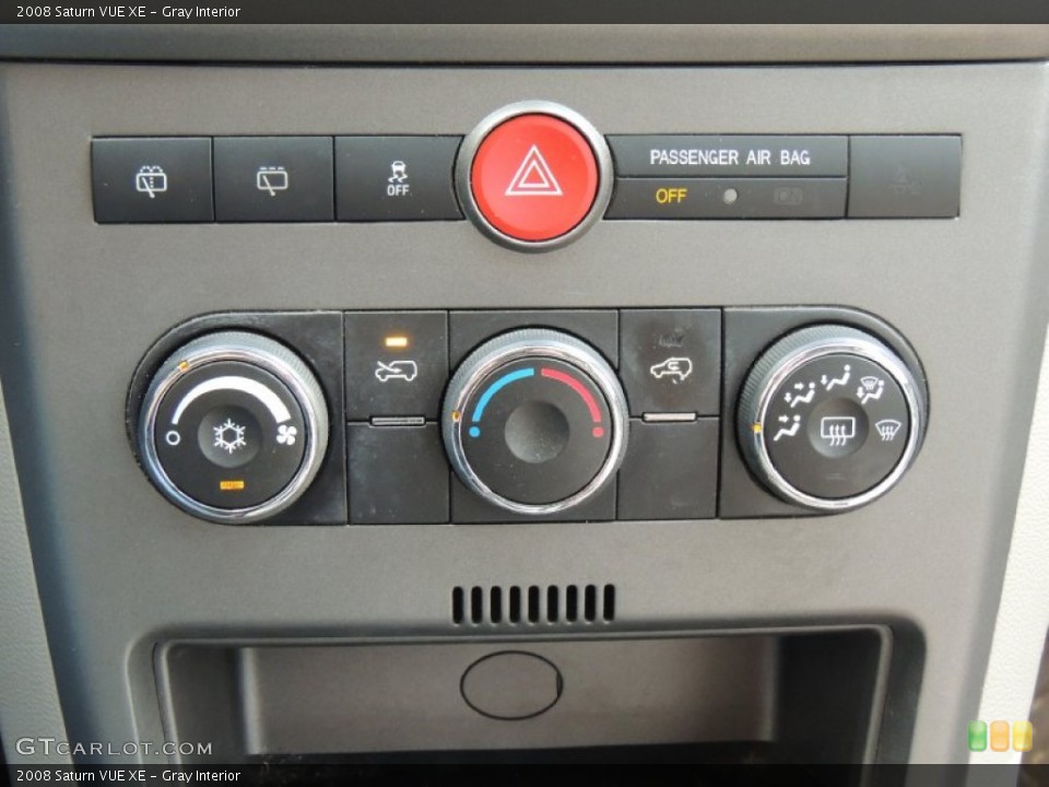 Gray Interior Controls for the 2008 Saturn VUE XE #77940057