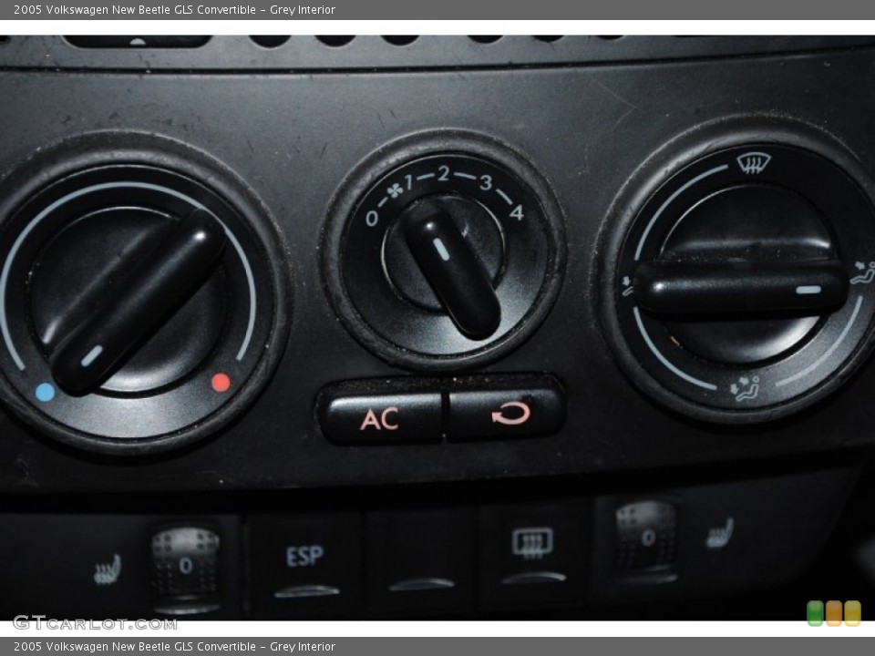 Grey Interior Controls for the 2005 Volkswagen New Beetle GLS Convertible #77943242