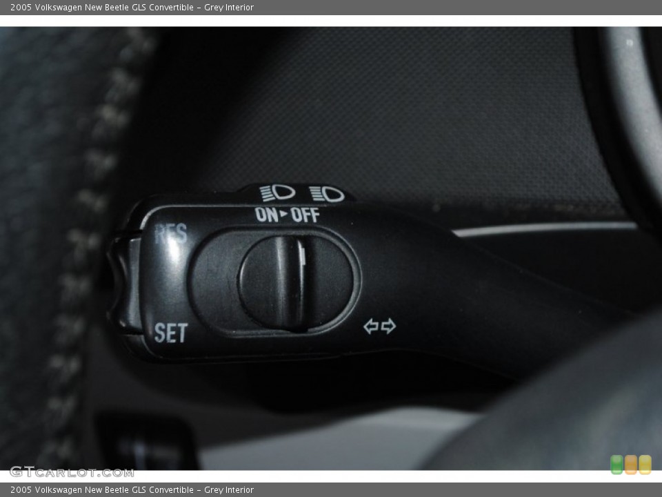 Grey Interior Controls for the 2005 Volkswagen New Beetle GLS Convertible #77943297