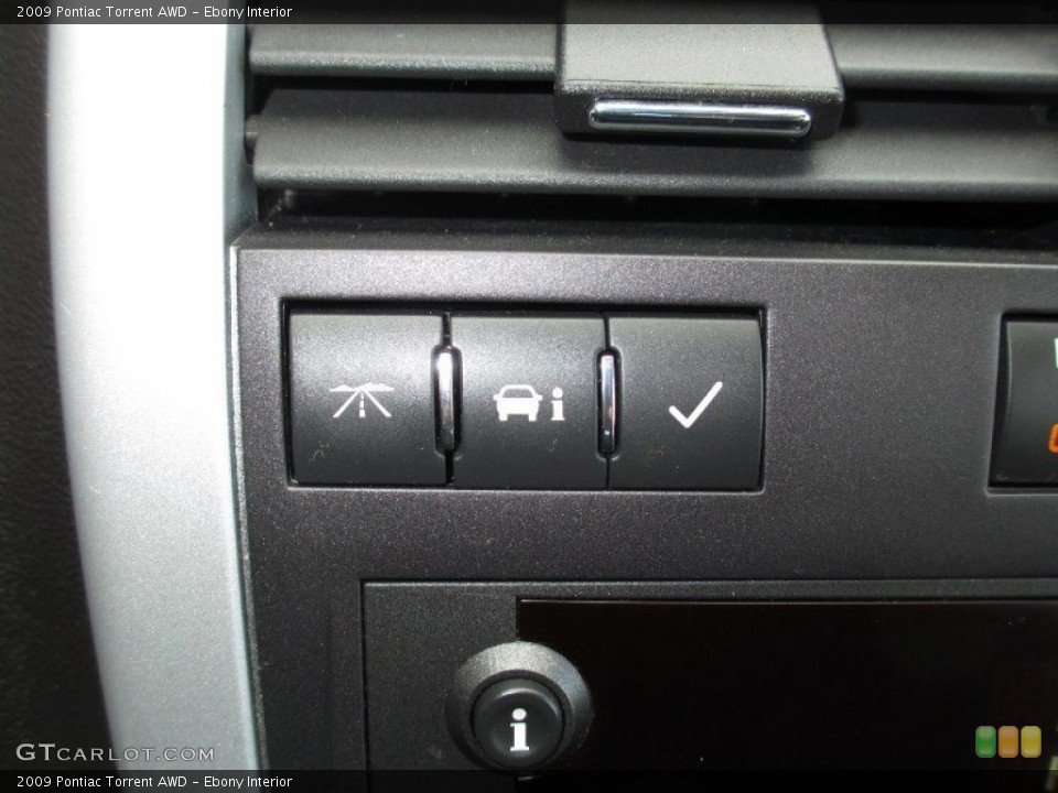 Ebony Interior Controls for the 2009 Pontiac Torrent AWD #77944162