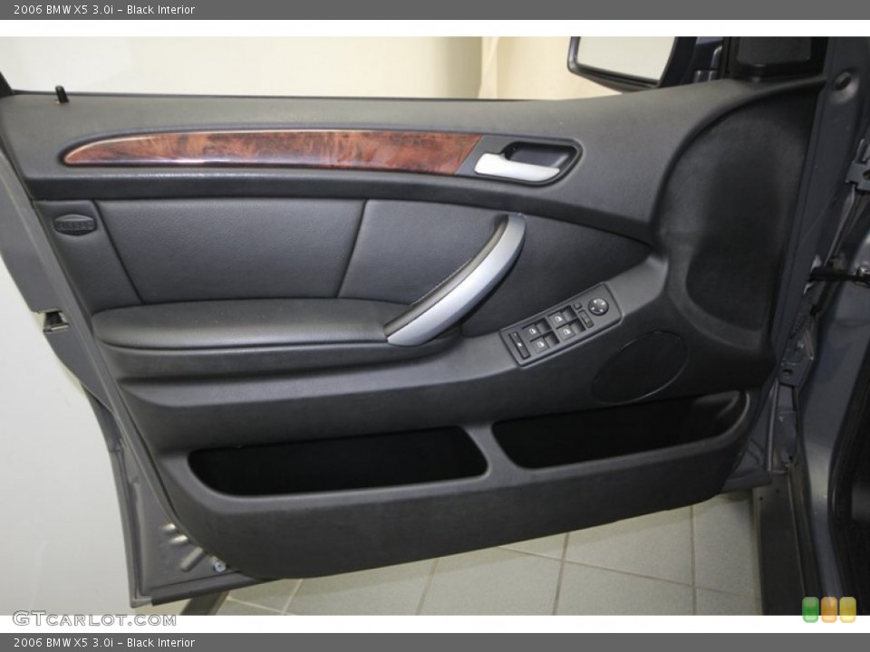 Black Interior Door Panel for the 2006 BMW X5 3.0i #77950611