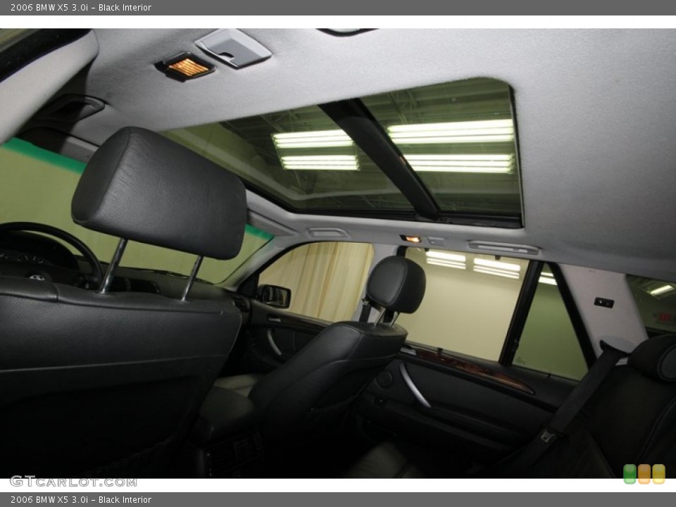 Black Interior Sunroof for the 2006 BMW X5 3.0i #77950847