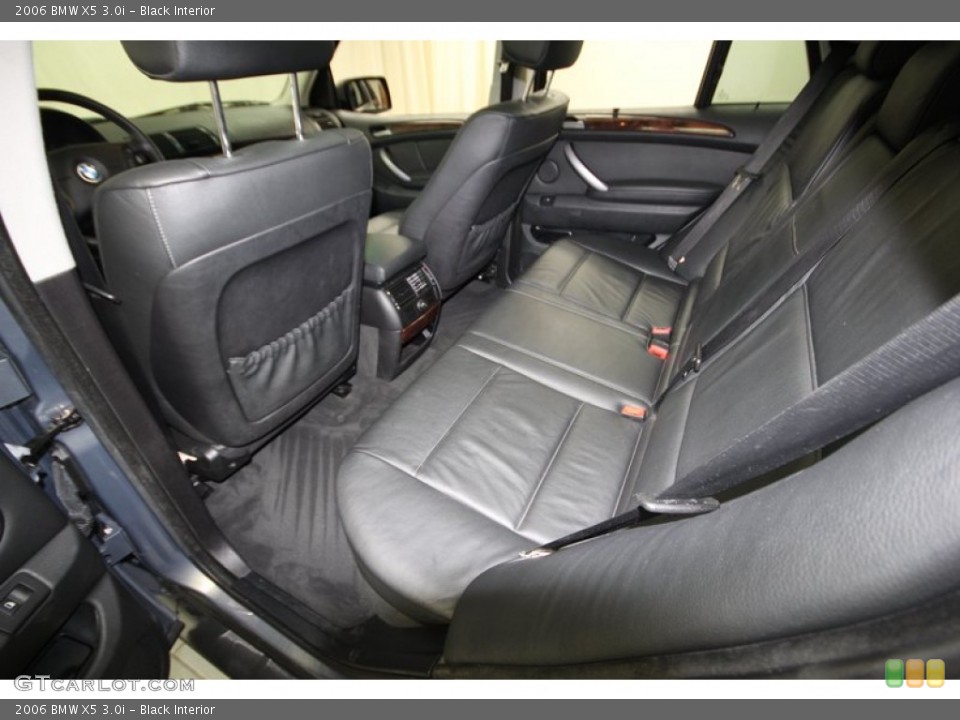 Black Interior Rear Seat for the 2006 BMW X5 3.0i #77950866