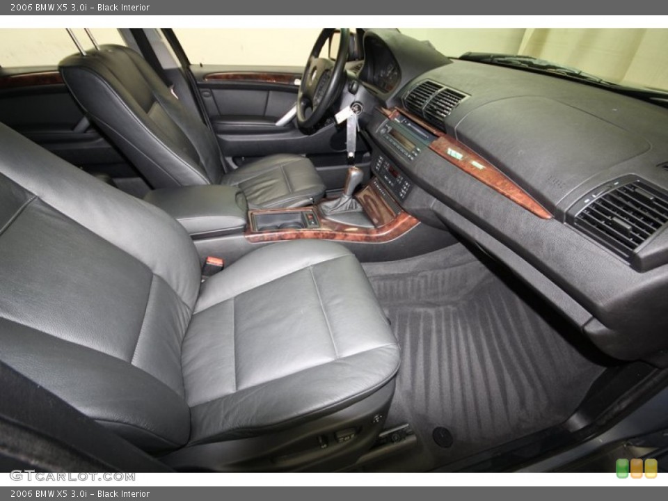 Black Interior Photo for the 2006 BMW X5 3.0i #77951068