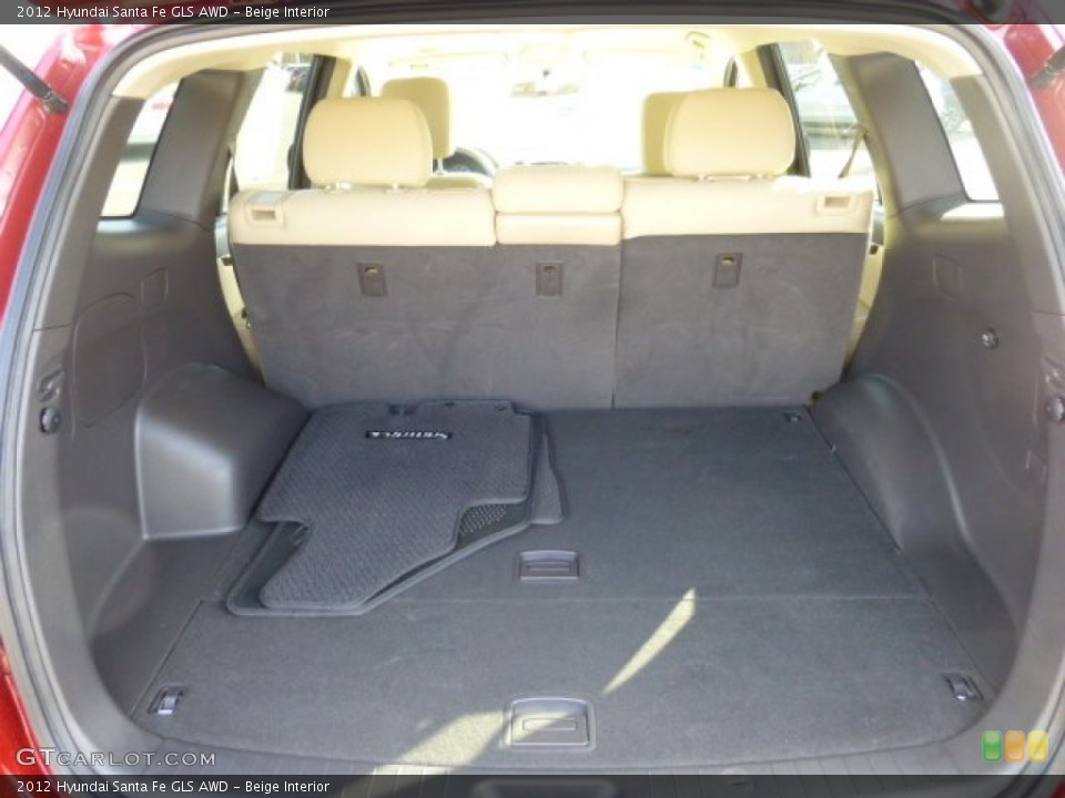 Beige Interior Trunk for the 2012 Hyundai Santa Fe GLS AWD #77952621