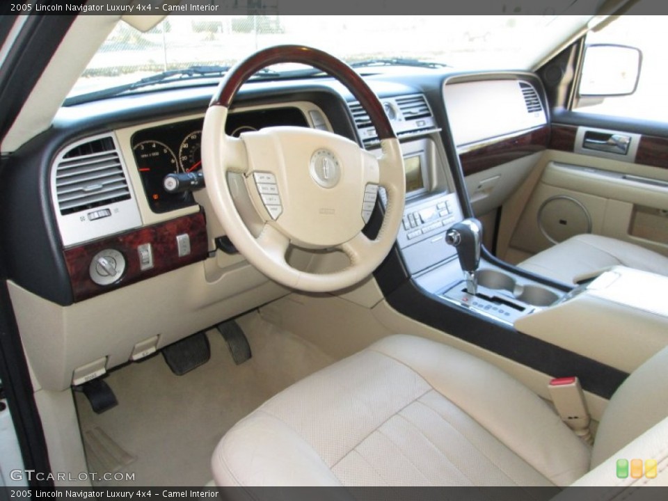 Camel Interior Prime Interior for the 2005 Lincoln Navigator Luxury 4x4 #77954165