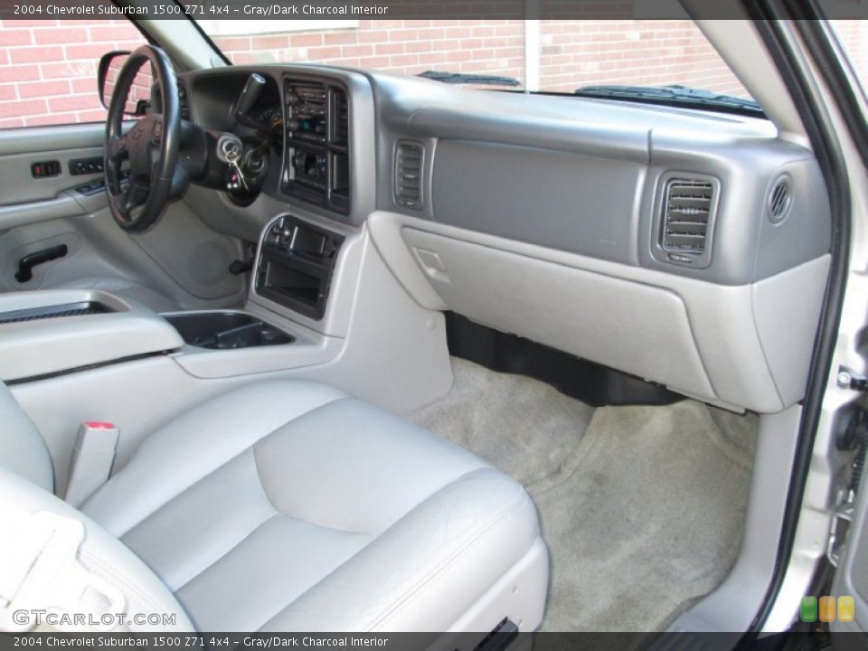 Gray/Dark Charcoal Interior Dashboard for the 2004 Chevrolet Suburban 1500 Z71 4x4 #77955514