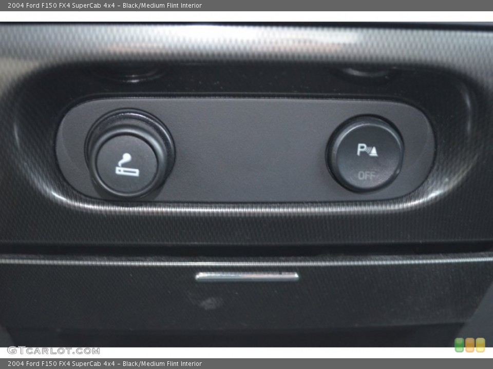 Black/Medium Flint Interior Controls for the 2004 Ford F150 FX4 SuperCab 4x4 #77962982