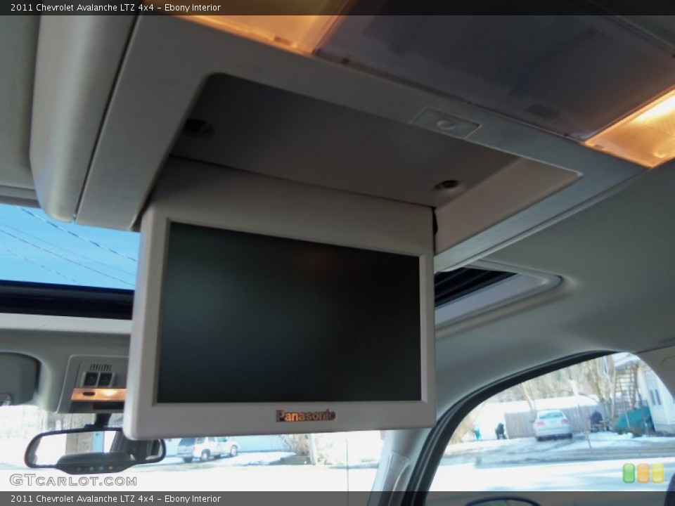 Ebony Interior Entertainment System for the 2011 Chevrolet Avalanche LTZ 4x4 #77964983