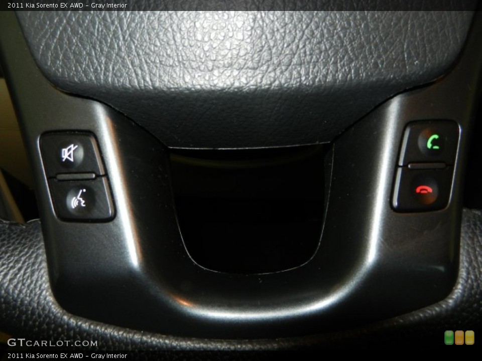 Gray Interior Controls for the 2011 Kia Sorento EX AWD #77965994