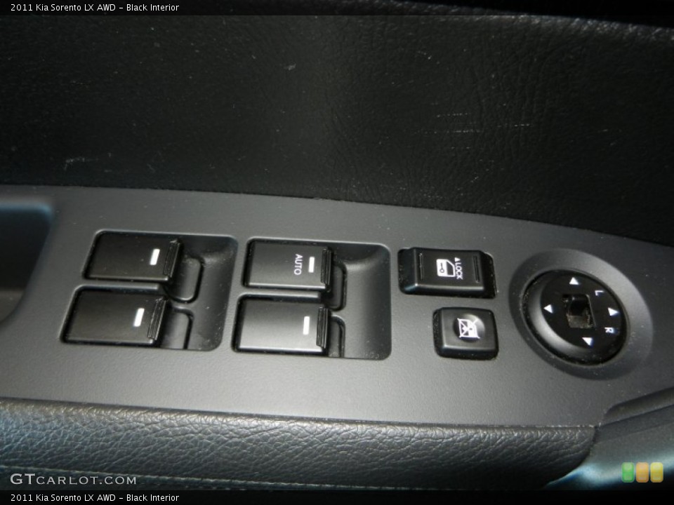 Black Interior Controls for the 2011 Kia Sorento LX AWD #77967258