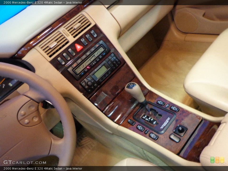 Java Interior Controls for the 2000 Mercedes-Benz E 320 4Matic Sedan #77968177
