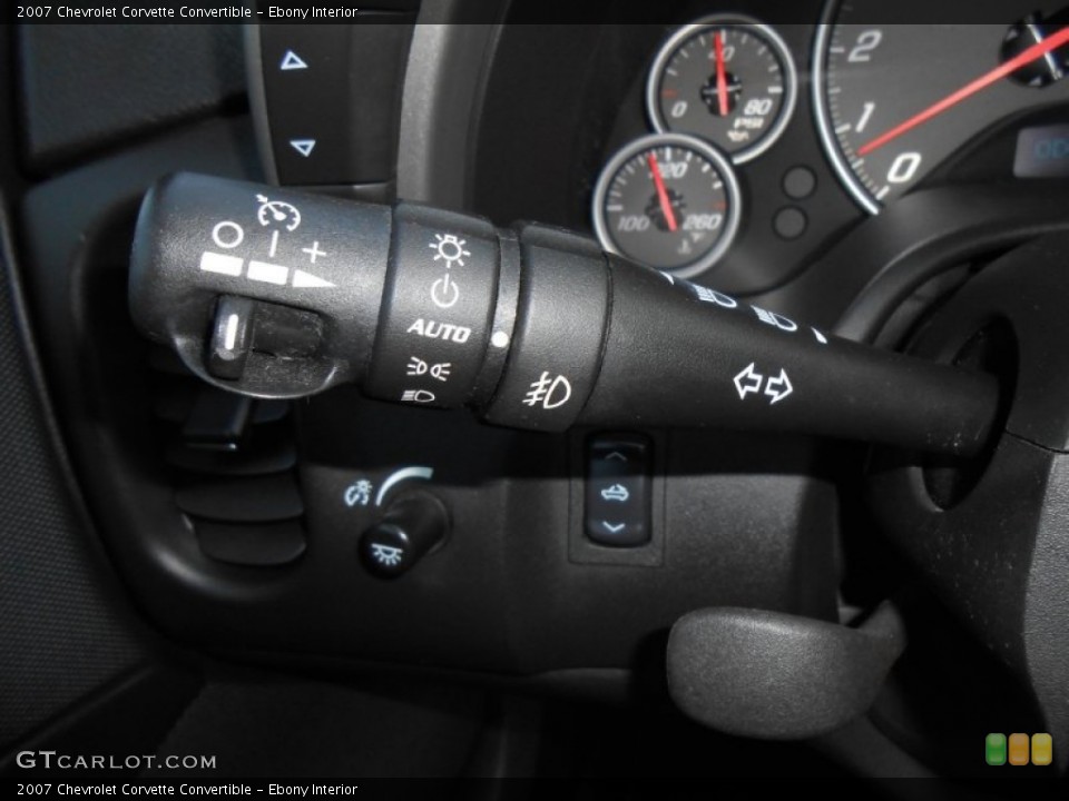 Ebony Interior Controls for the 2007 Chevrolet Corvette Convertible #77972246