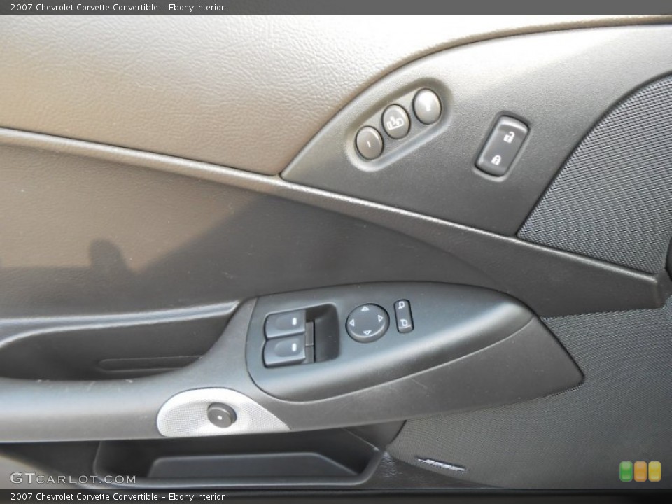 Ebony Interior Controls for the 2007 Chevrolet Corvette Convertible #77972321