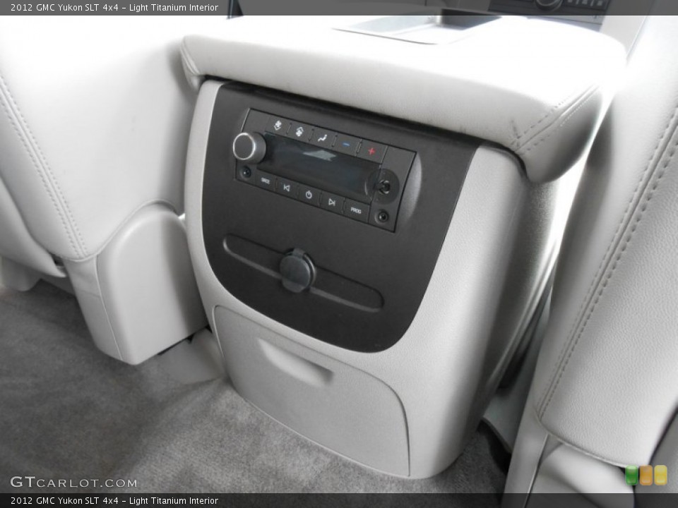 Light Titanium Interior Controls for the 2012 GMC Yukon SLT 4x4 #77976554