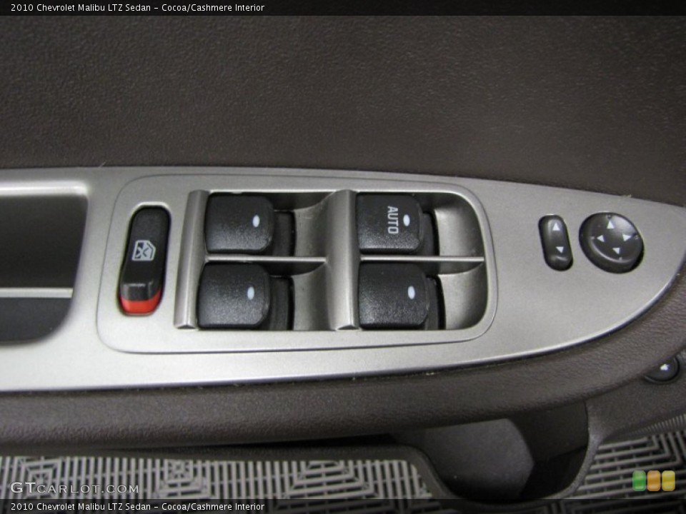 Cocoa/Cashmere Interior Controls for the 2010 Chevrolet Malibu LTZ Sedan #77981540