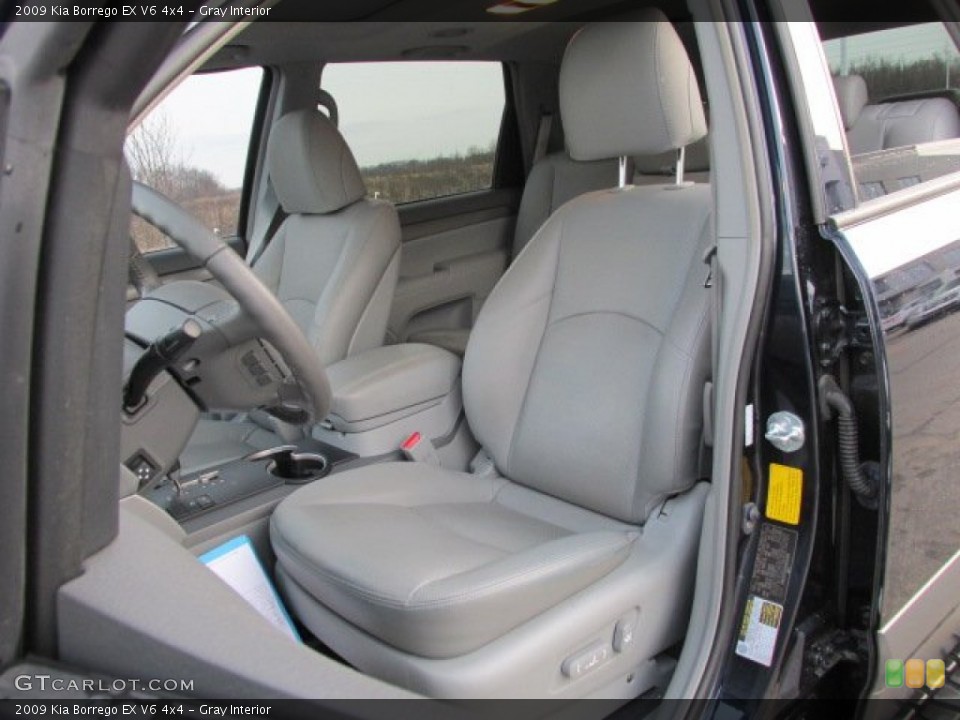 Gray Interior Front Seat for the 2009 Kia Borrego EX V6 4x4 #77990530