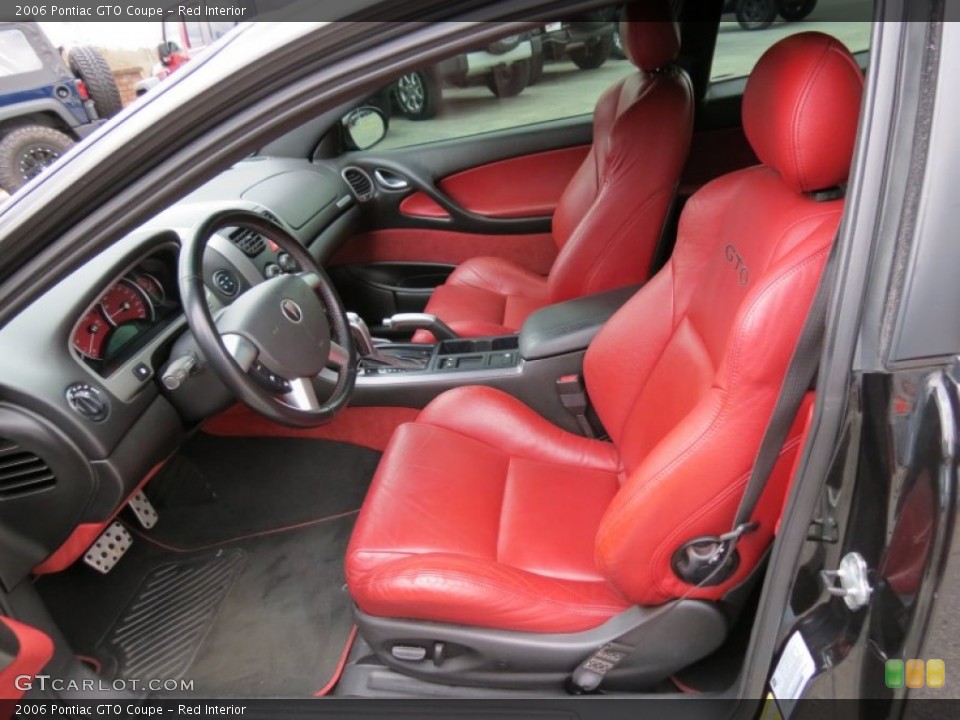 Red Interior Front Seat for the 2006 Pontiac GTO Coupe #77998458