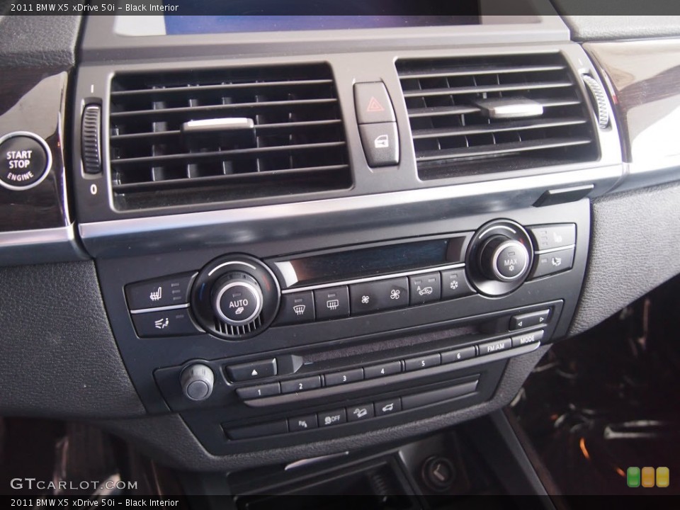 Black Interior Controls for the 2011 BMW X5 xDrive 50i #78008168