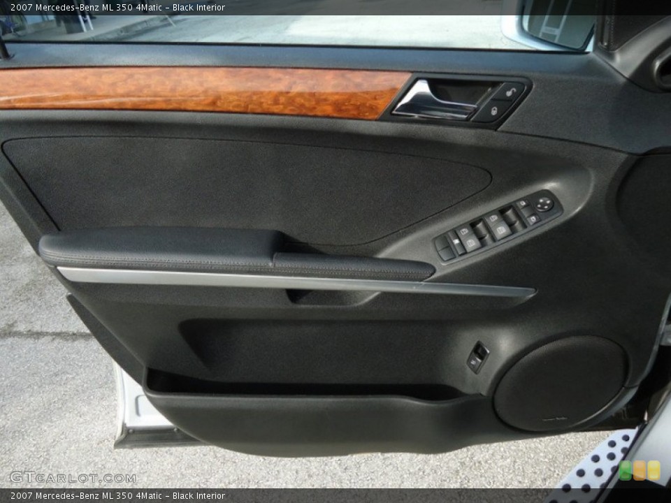 Black Interior Door Panel for the 2007 Mercedes-Benz ML 350 4Matic #78014783