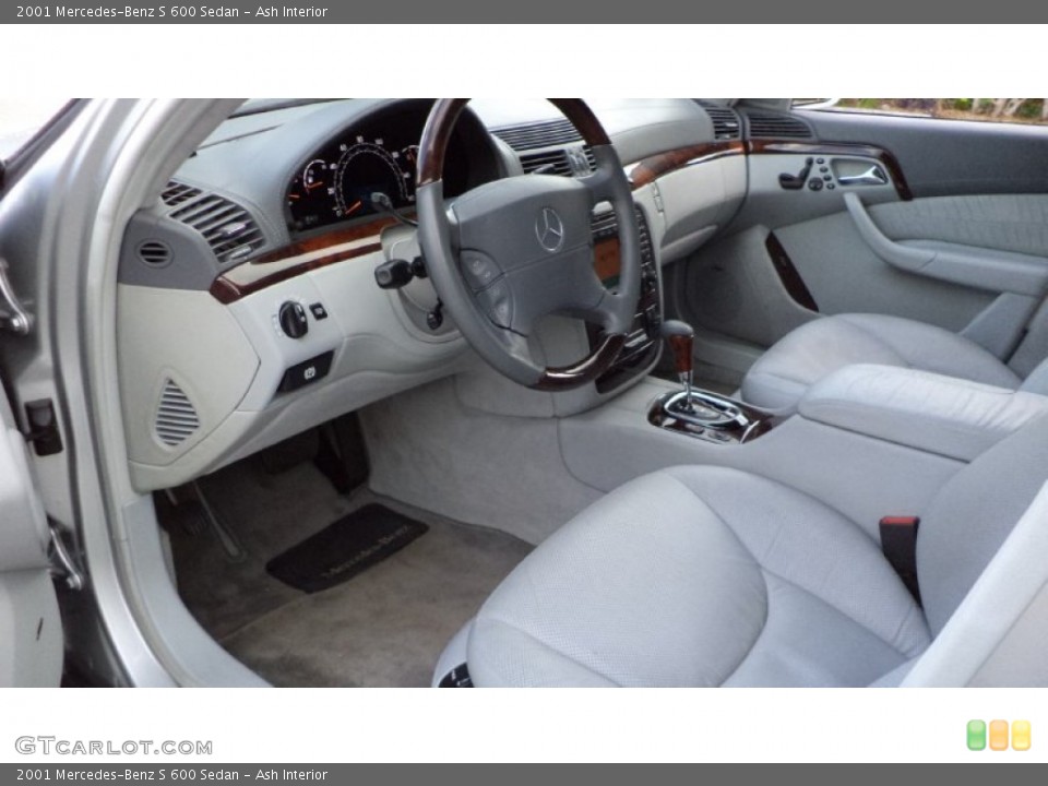 Ash Interior Photo for the 2001 Mercedes-Benz S 600 Sedan #78015827