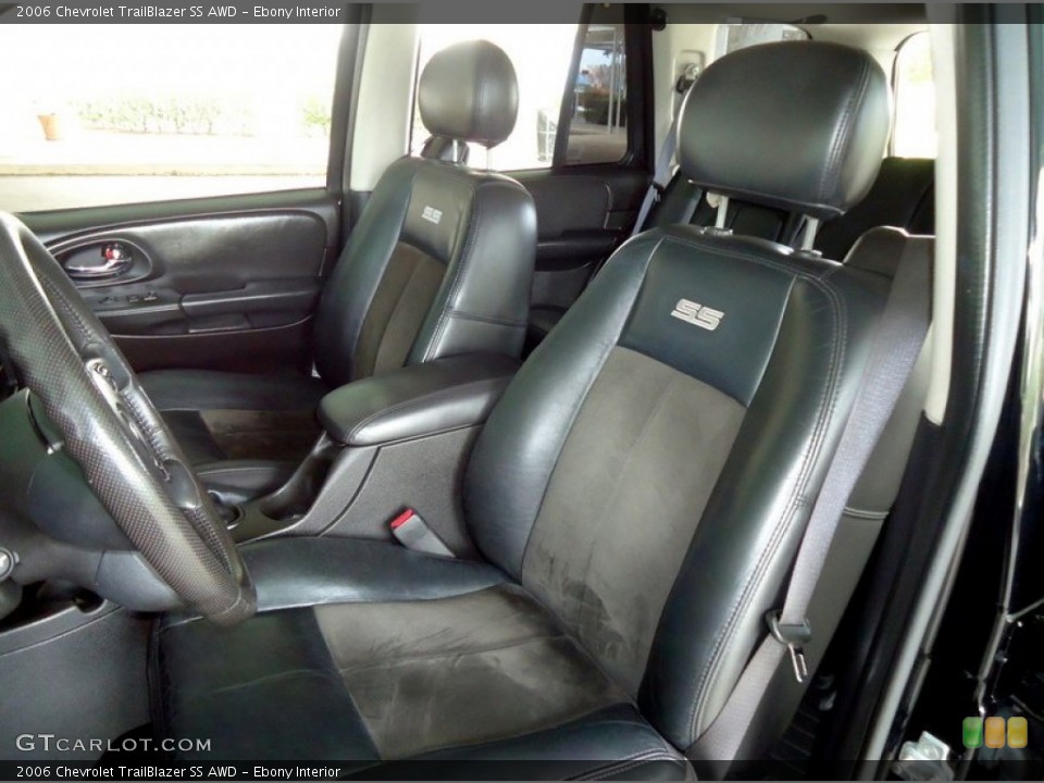 Ebony Interior Front Seat for the 2006 Chevrolet TrailBlazer SS AWD #78016709