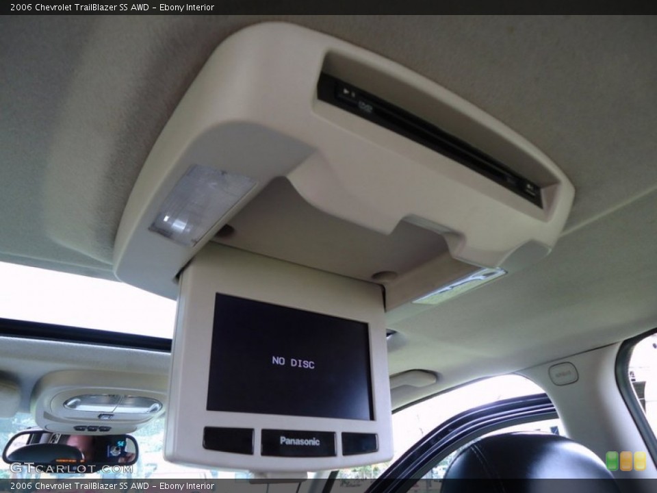 Ebony Interior Entertainment System for the 2006 Chevrolet TrailBlazer SS AWD #78016748