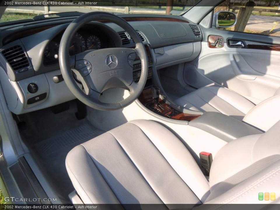 Ash Interior Photo for the 2002 Mercedes-Benz CLK 430 Cabriolet #78019196