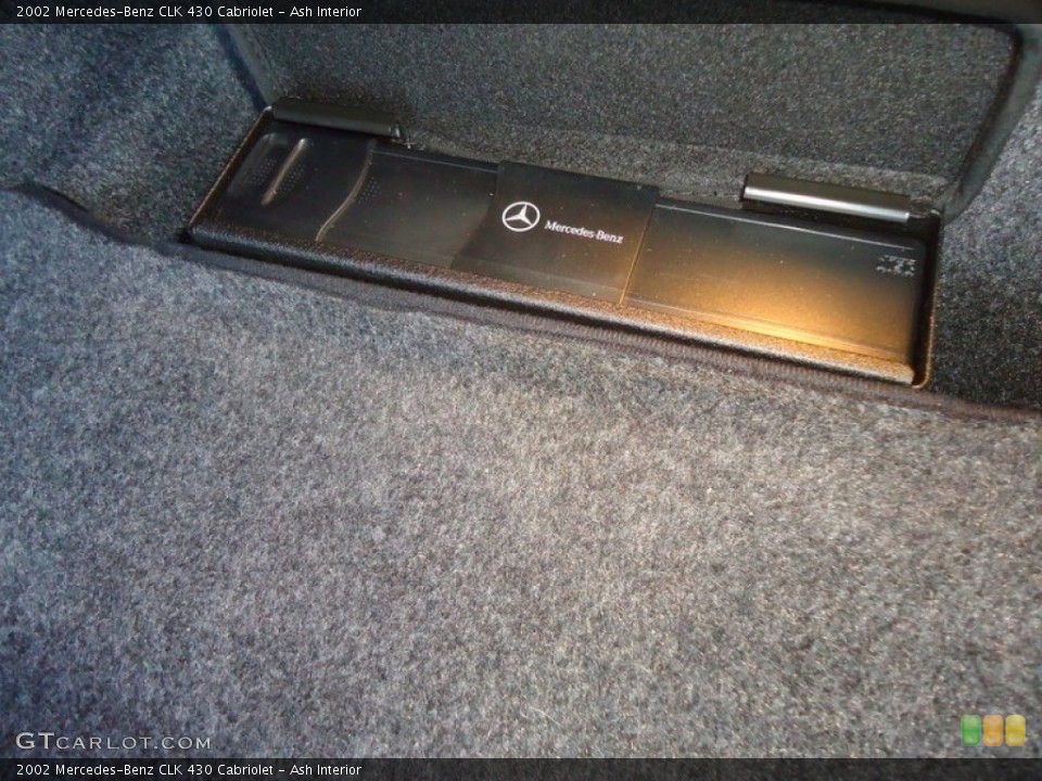 Ash Interior Audio System for the 2002 Mercedes-Benz CLK 430 Cabriolet #78019289