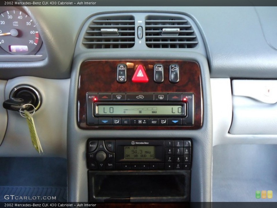 Ash Interior Controls for the 2002 Mercedes-Benz CLK 430 Cabriolet #78019412