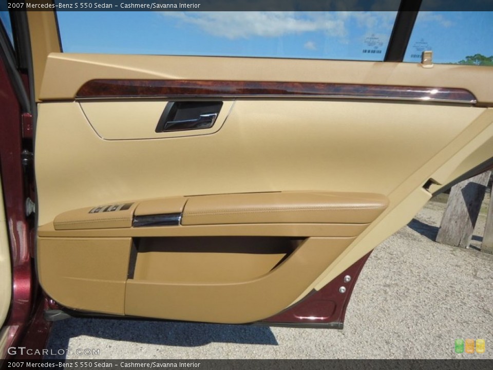 Cashmere/Savanna Interior Door Panel for the 2007 Mercedes-Benz S 550 Sedan #78020177