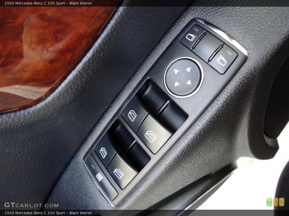 Black Interior Controls for the 2009 Mercedes-Benz C 300 Sport #78020401