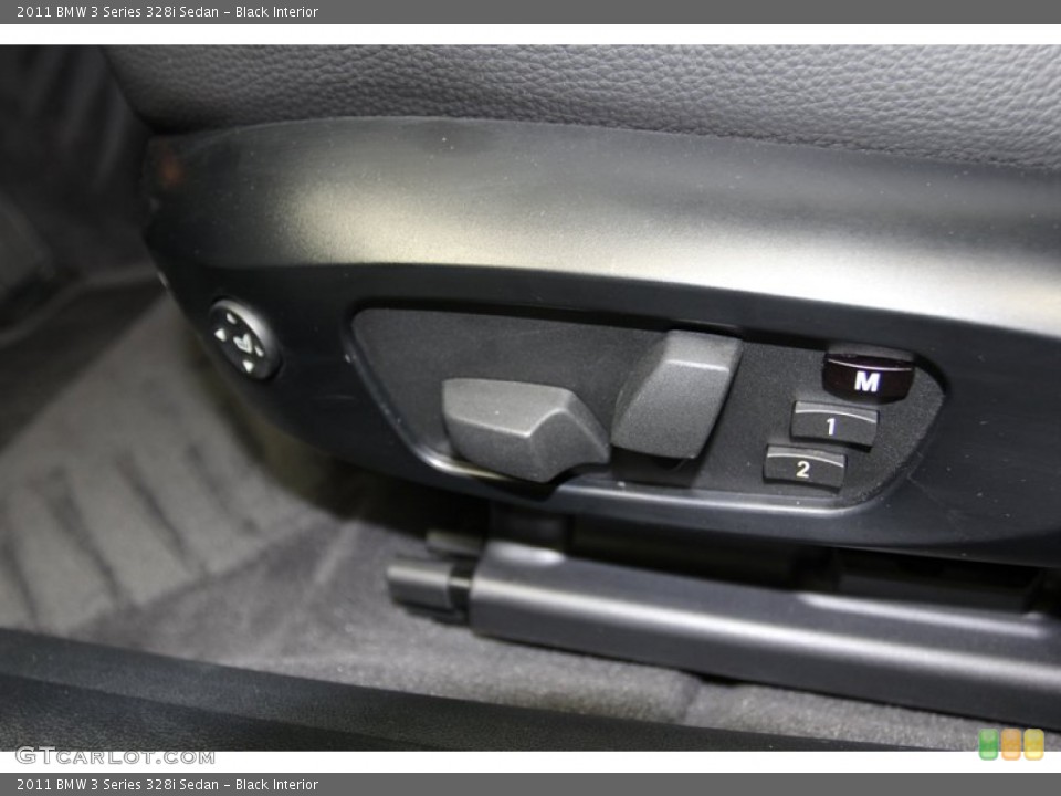 Black Interior Controls for the 2011 BMW 3 Series 328i Sedan #78027417