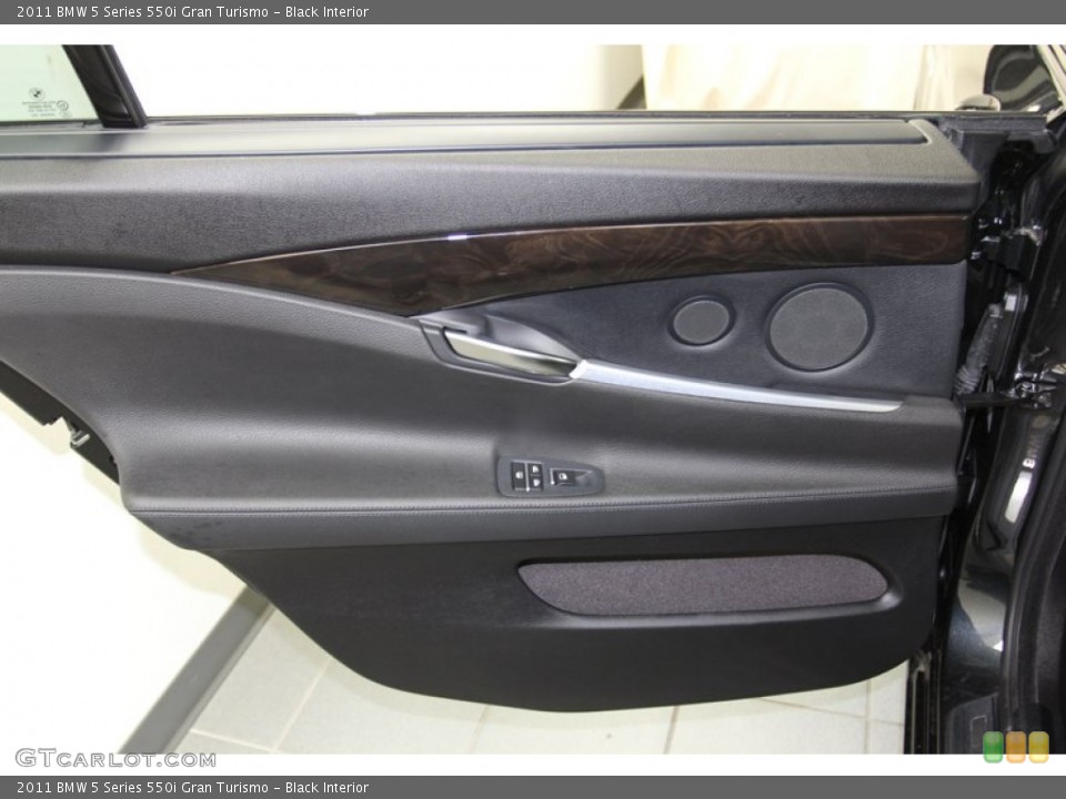 Black Interior Door Panel for the 2011 BMW 5 Series 550i Gran Turismo #78029535