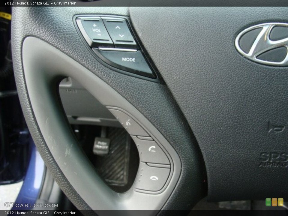 Gray Interior Controls for the 2012 Hyundai Sonata GLS #78036293