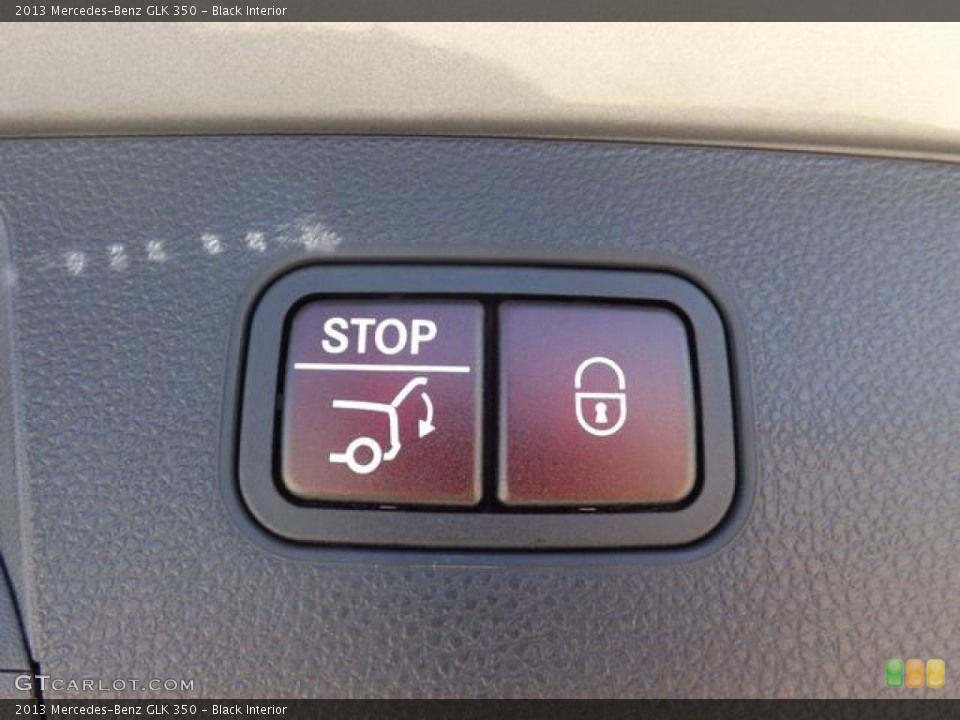 Black Interior Controls for the 2013 Mercedes-Benz GLK 350 #78038785