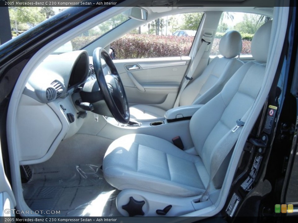 Ash Interior Photo for the 2005 Mercedes-Benz C 230 Kompressor Sedan #78045528