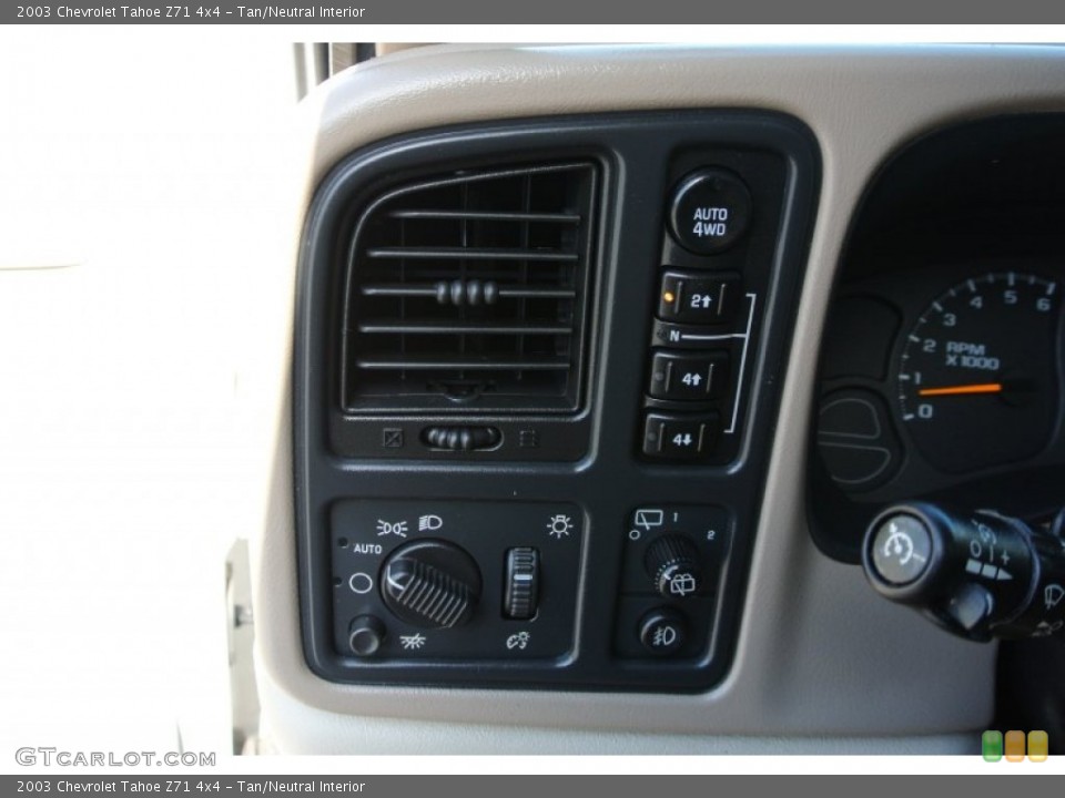 Tan/Neutral Interior Controls for the 2003 Chevrolet Tahoe Z71 4x4 #78050543