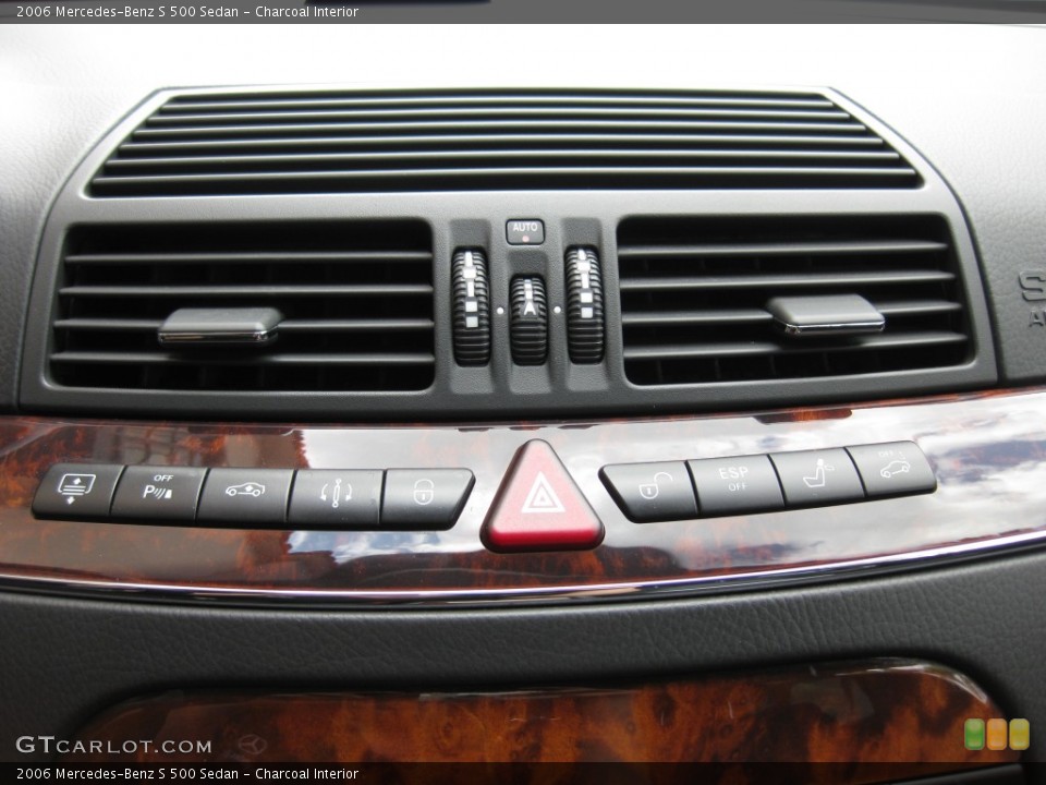 Charcoal Interior Controls for the 2006 Mercedes-Benz S 500 Sedan #78055560