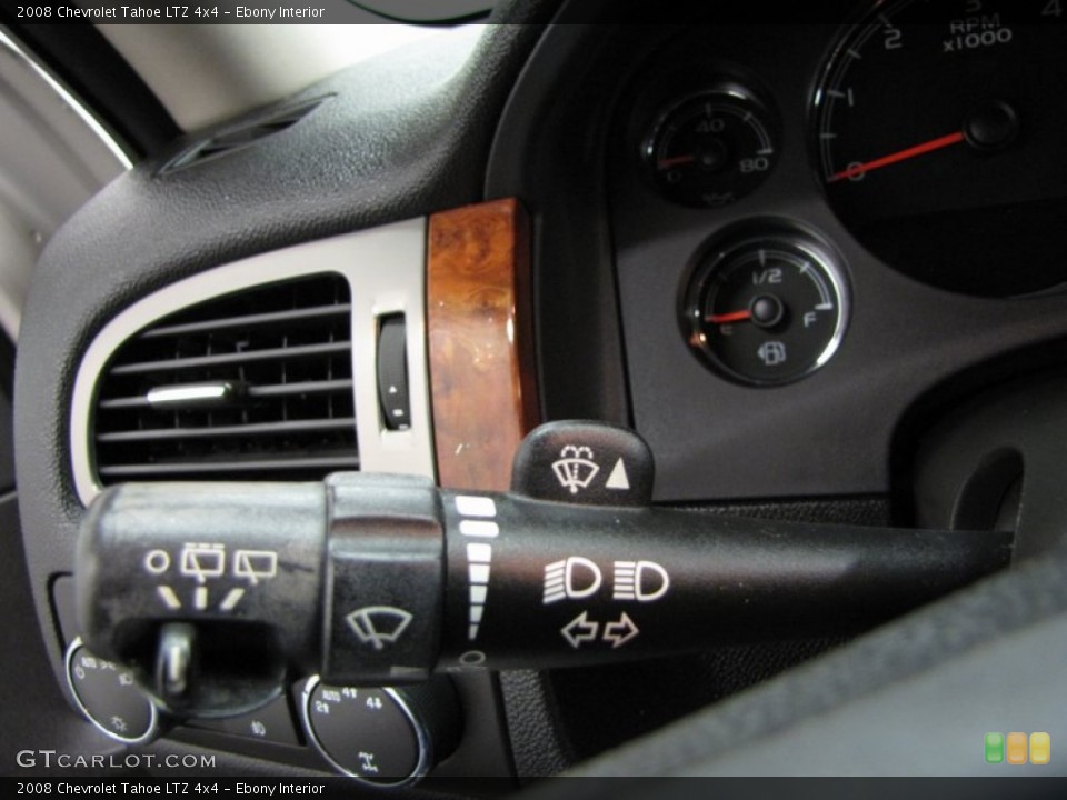 Ebony Interior Controls for the 2008 Chevrolet Tahoe LTZ 4x4 #78055938