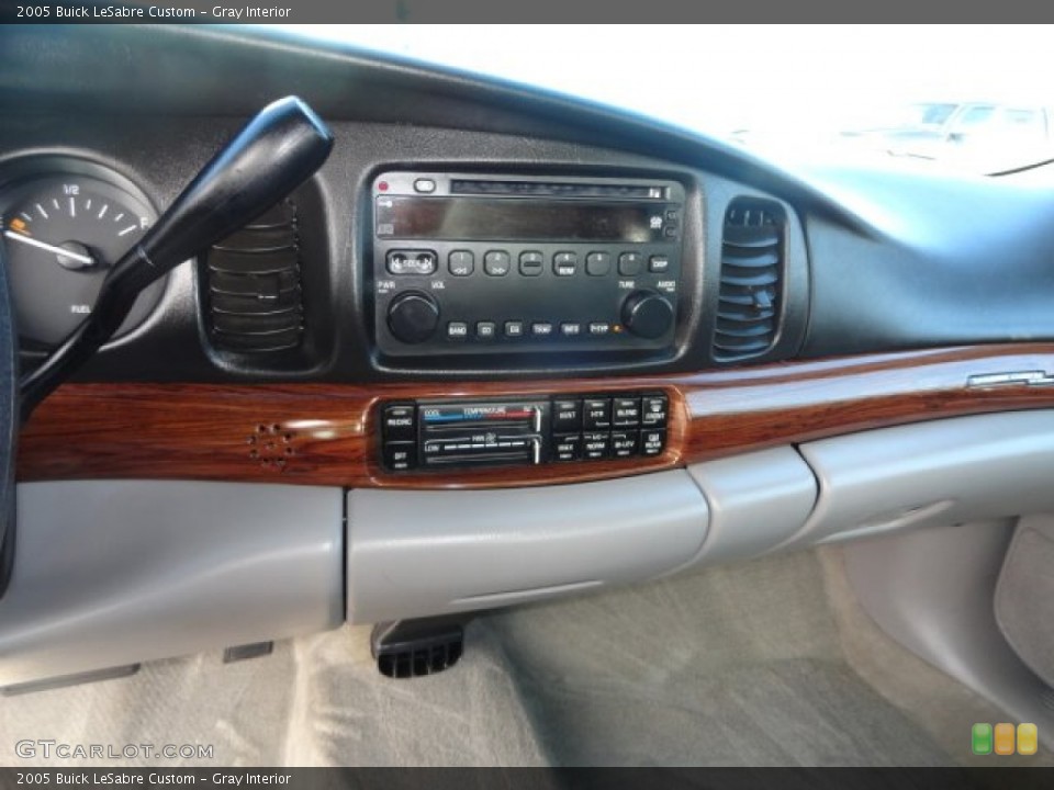 Gray Interior Controls for the 2005 Buick LeSabre Custom #78063645