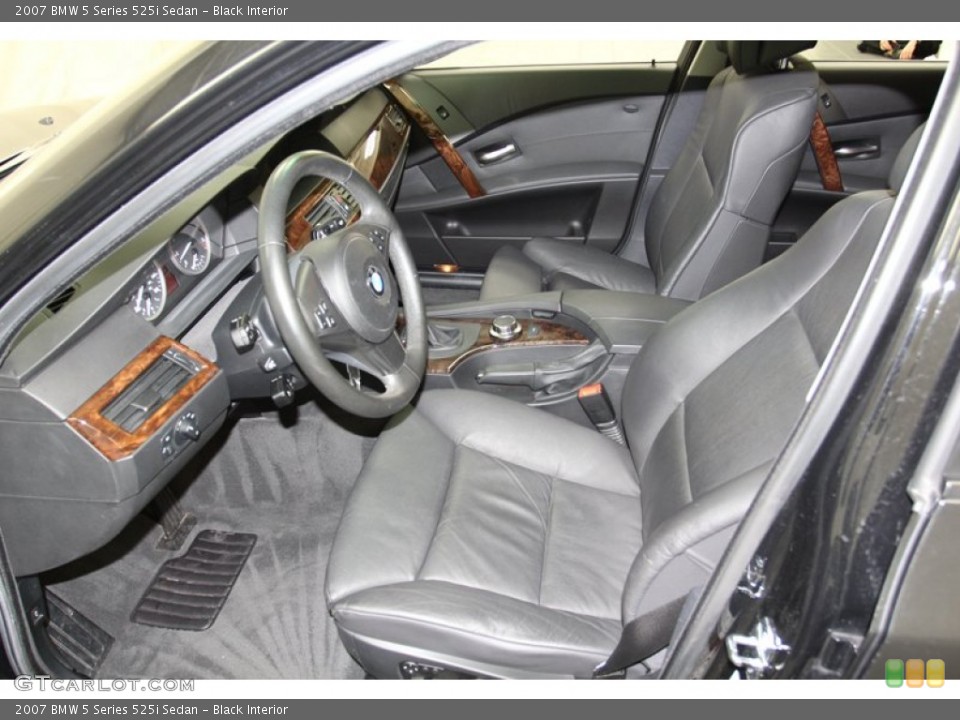 Black Interior Photo for the 2007 BMW 5 Series 525i Sedan #78065134
