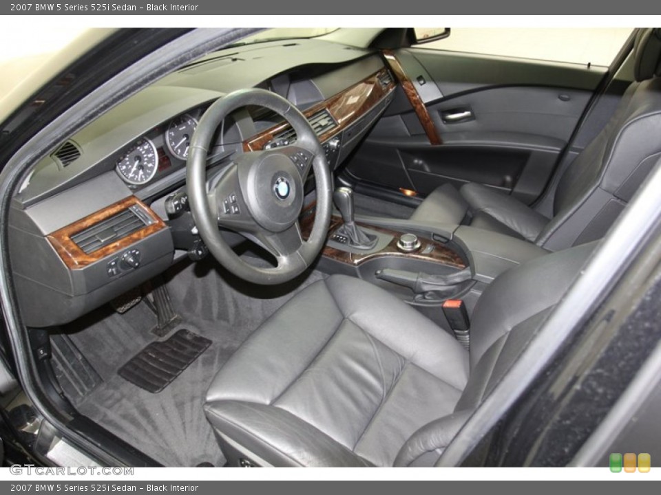 Black Interior Prime Interior for the 2007 BMW 5 Series 525i Sedan #78065295