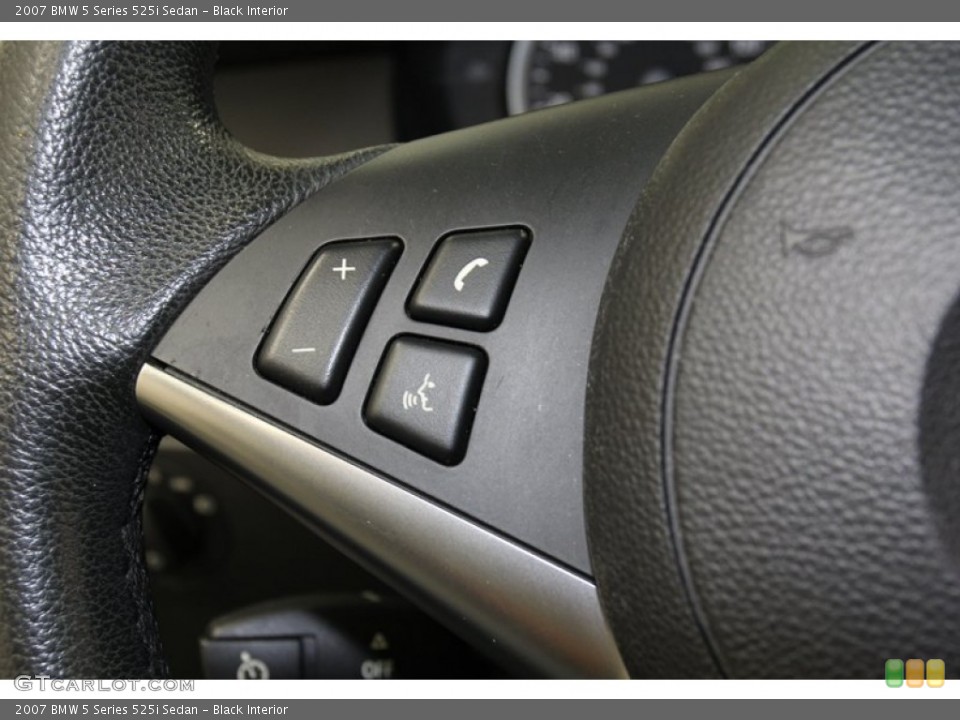 Black Interior Controls for the 2007 BMW 5 Series 525i Sedan #78065445