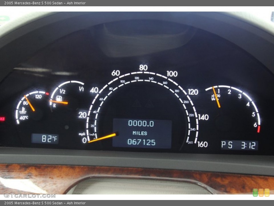 Ash Interior Gauges for the 2005 Mercedes-Benz S 500 Sedan #78067263