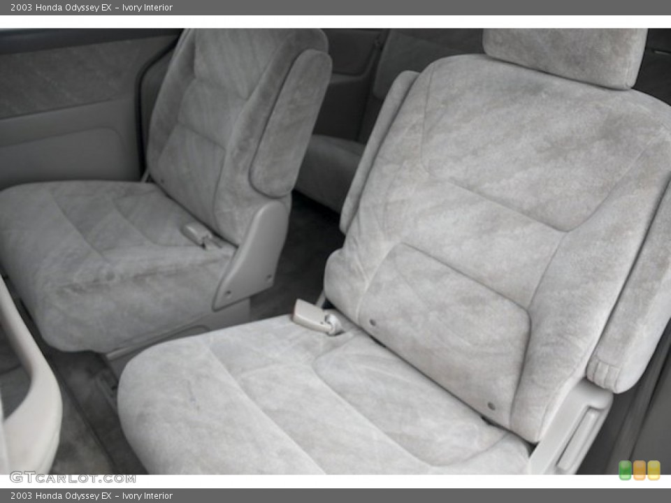 Ivory Interior Rear Seat for the 2003 Honda Odyssey EX #78080113
