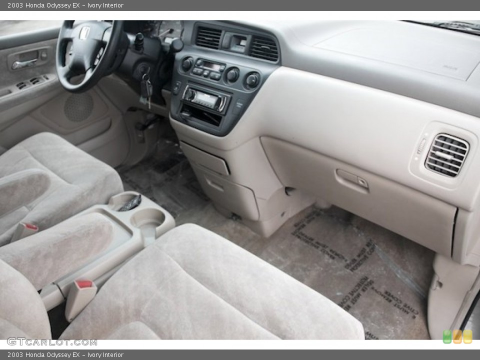 Ivory Interior Dashboard for the 2003 Honda Odyssey EX #78080324