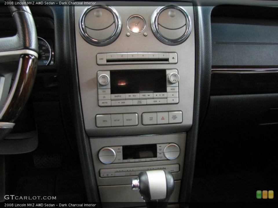 Dark Charcoal Interior Controls for the 2008 Lincoln MKZ AWD Sedan #78092405