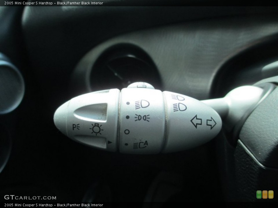 Black/Panther Black Interior Controls for the 2005 Mini Cooper S Hardtop #78096590